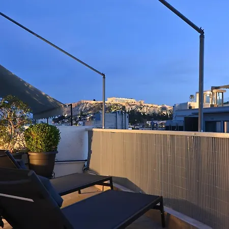 Nueva Era @ Heart , Romvis Apartment Athens