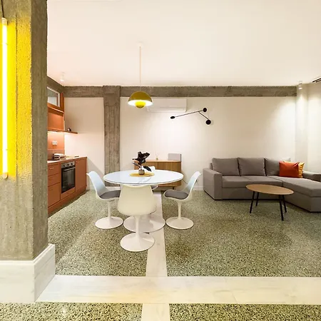 Apartment Nueva Era @ Heart , Romvis